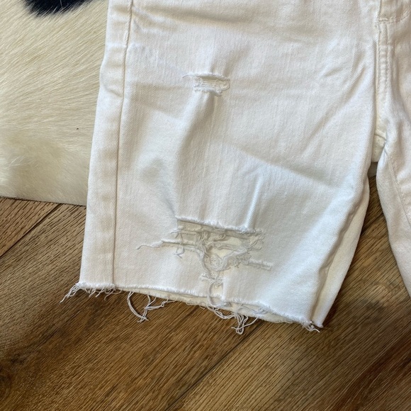 Paige white denim distressed shorts - Picture 3 of 9